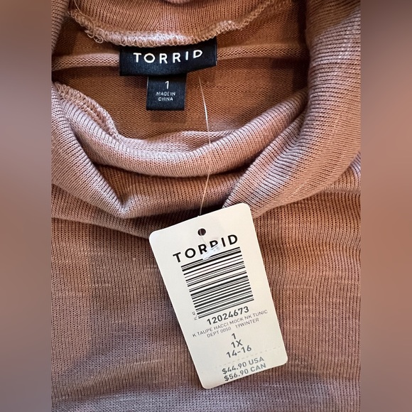 Torrid NWT Hacci Turtleneck Sharkbite Long Sleeve Tunic Sweater Size 1X - Picture 13 of 15